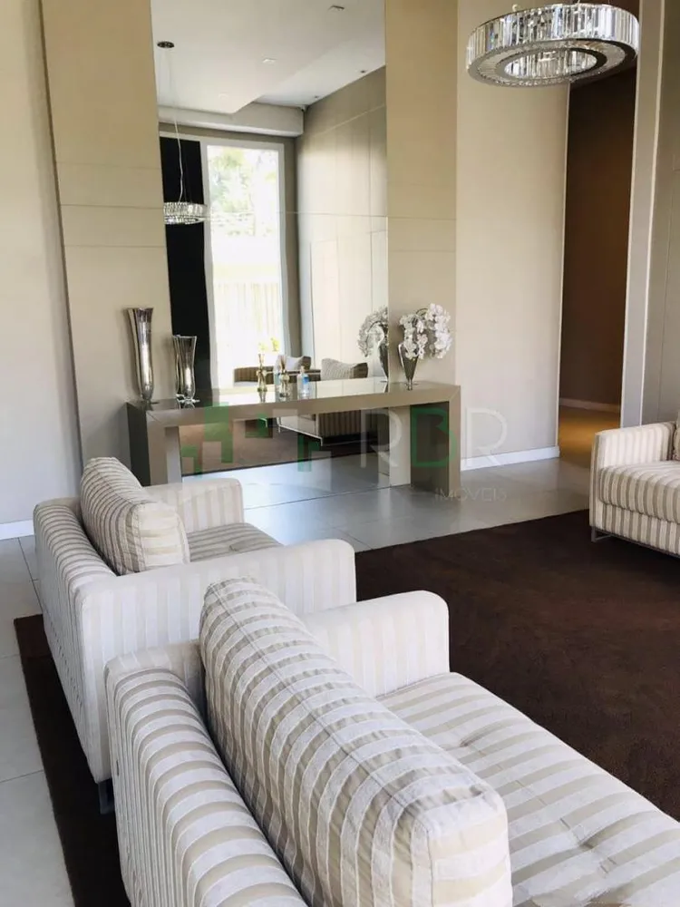 Apartamento, 3 quartos, 188 m² - Foto 1