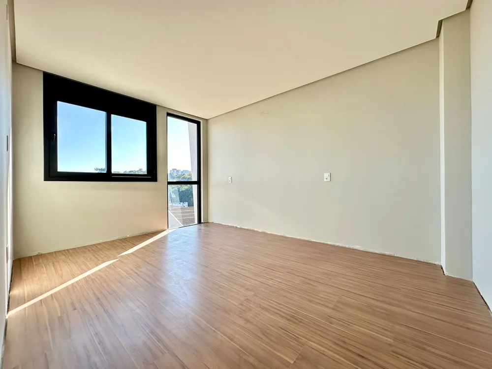 Casa, 3 quartos, 196 m² - Foto 2