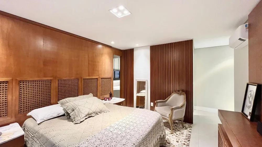 Apartamento, 4 quartos, 215 m² - Foto 2