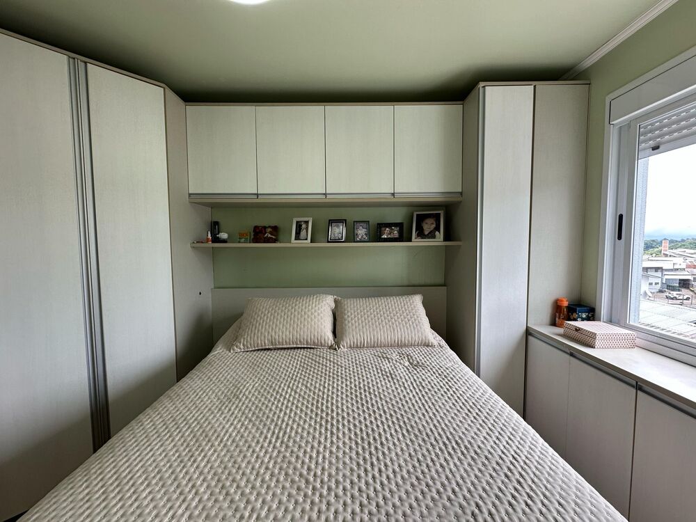 Apartamento à venda com 3 quartos, 77m² - Foto 3