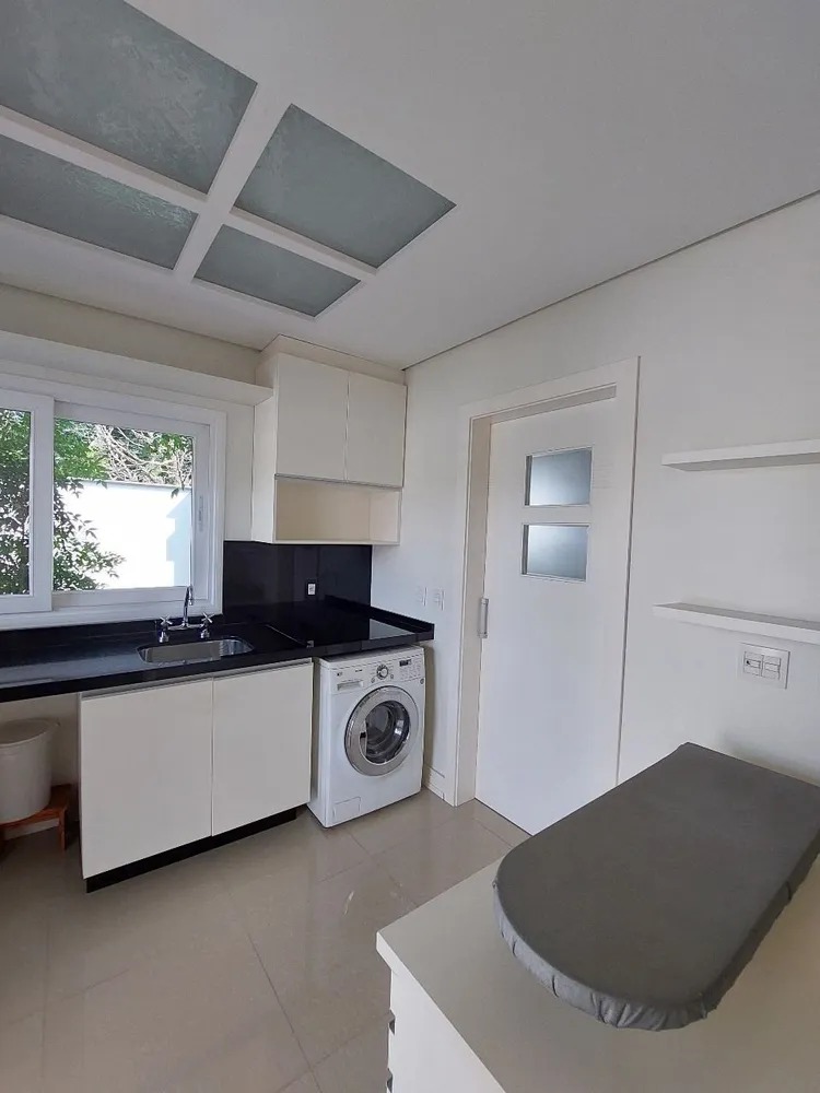 Casa, 4 quartos, 552 m² - Foto 1