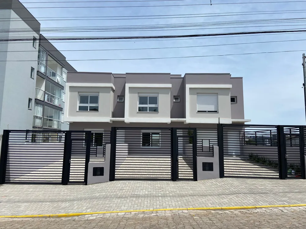 Casa, 3 quartos, 102 m² - Foto 2