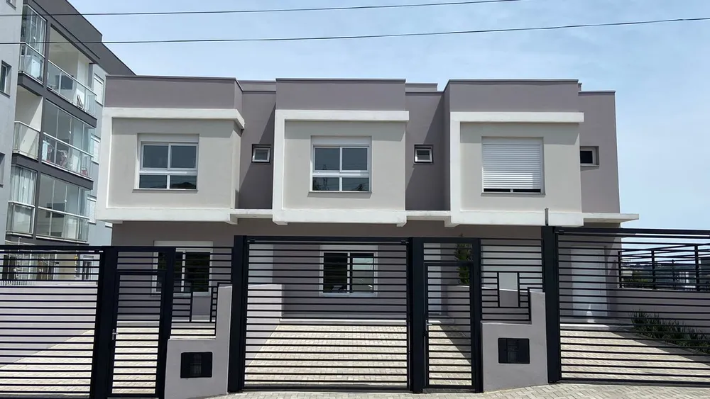 Casa, 3 quartos, 102 m² - Foto 1