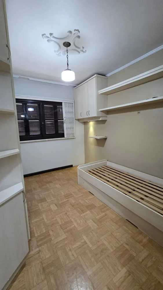 Casa, 3 quartos, 233 m² - Foto 13