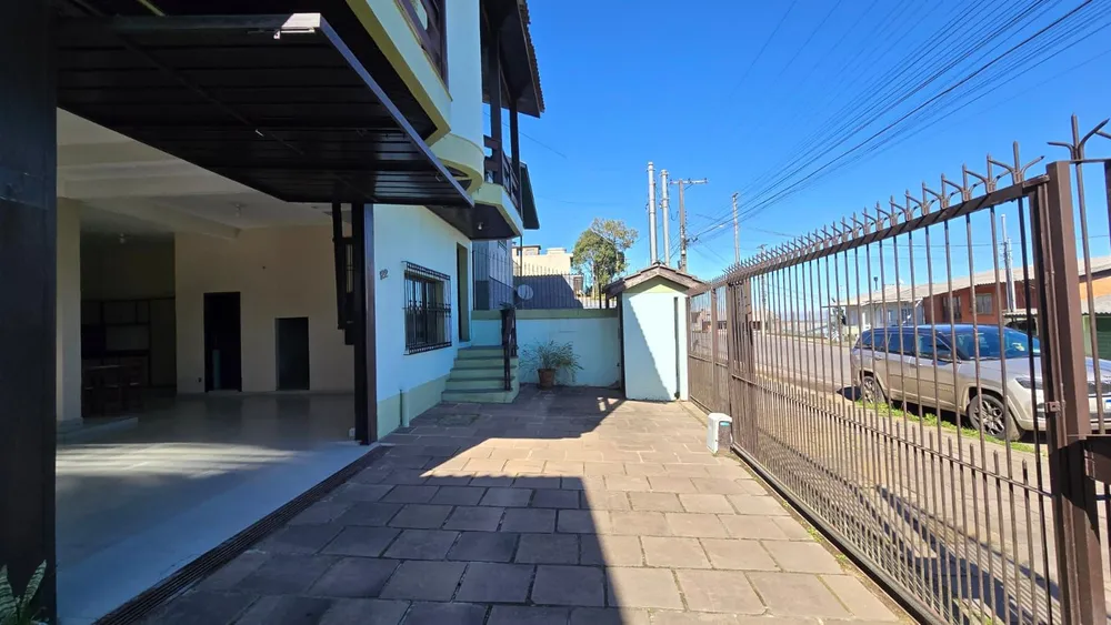 Casa, 3 quartos, 233 m² - Foto 3