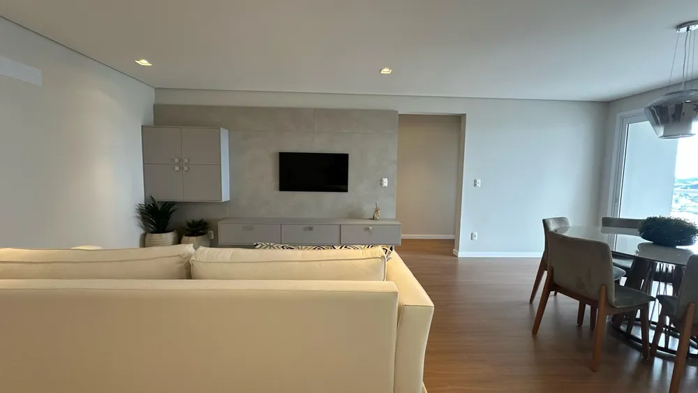 Apartamento, 3 quartos, 125 m² - Foto 2