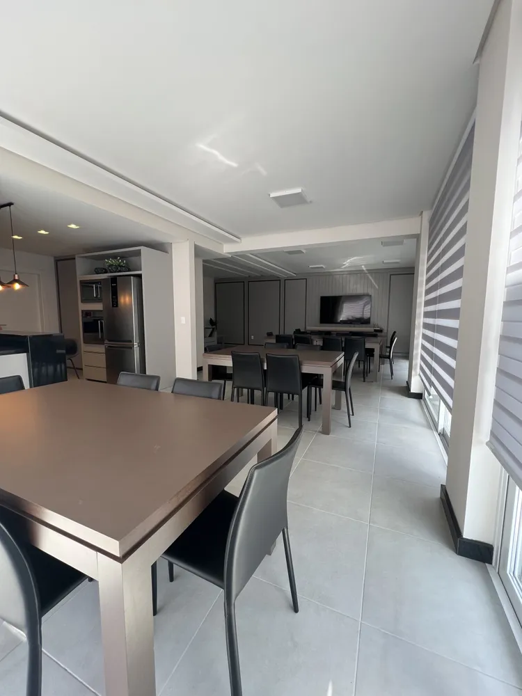 Apartamento, 3 quartos, 223 m² - Foto 3