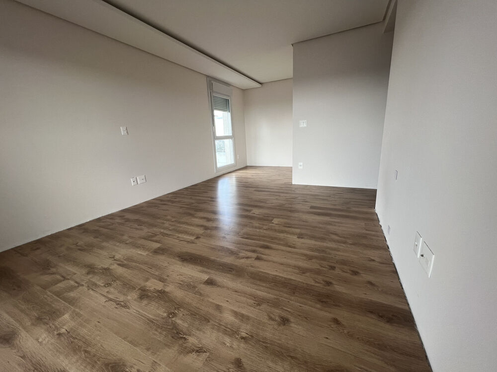 Apartamento à venda com 3 quartos, 223m² - Foto 3