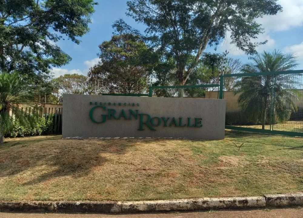 Loteamento e Condomínio, 600 m² - Foto 2