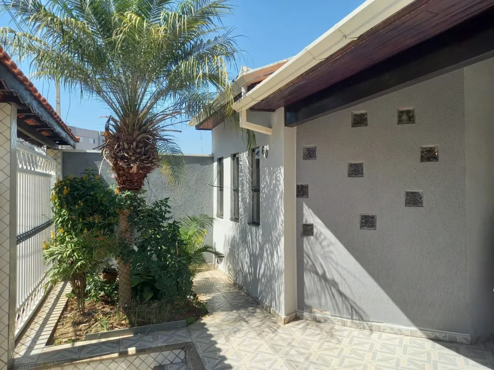 Casa, 2 quartos, 225 m² - Foto 1