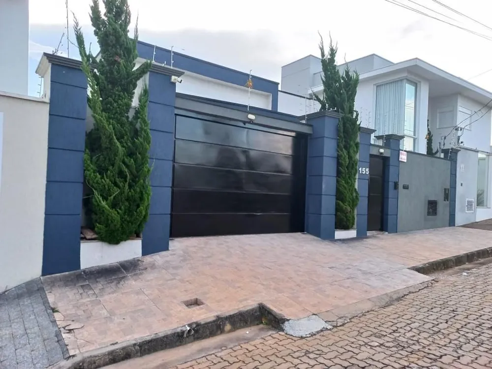 Casa, 3 quartos, 200 m² - Foto 1