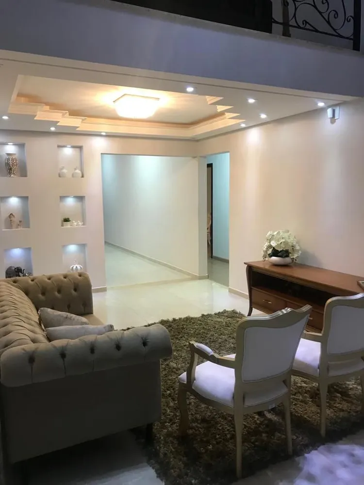 Casa, 3 quartos, 296 m² - Foto 4