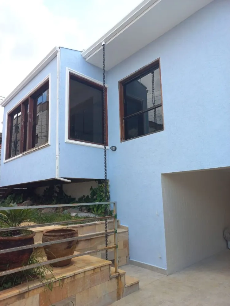 Casa, 3 quartos, 199 m² - Foto 2
