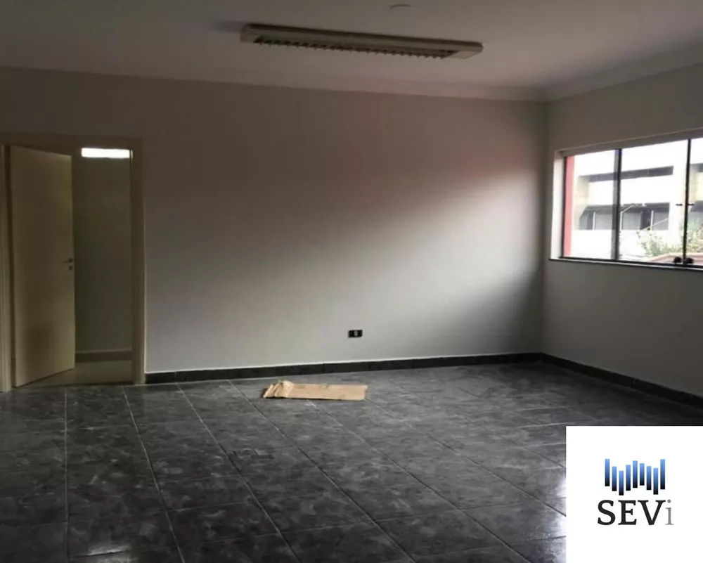 Prédio Inteiro para alugar, 275m² - Foto 2