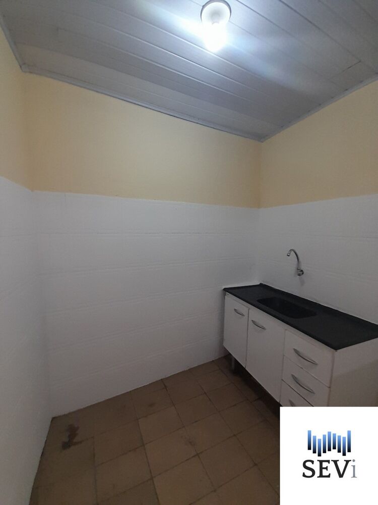 Casa para alugar com 1 quarto, 40m² - Foto 5