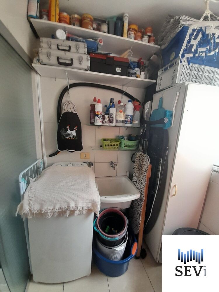 Apartamento à venda com 2 quartos, 60m² - Foto 5