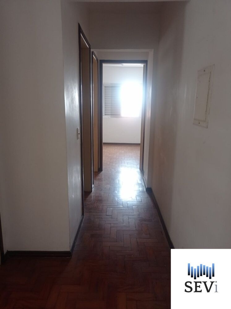 Apartamento para alugar com 2 quartos, 63m² - Foto 4