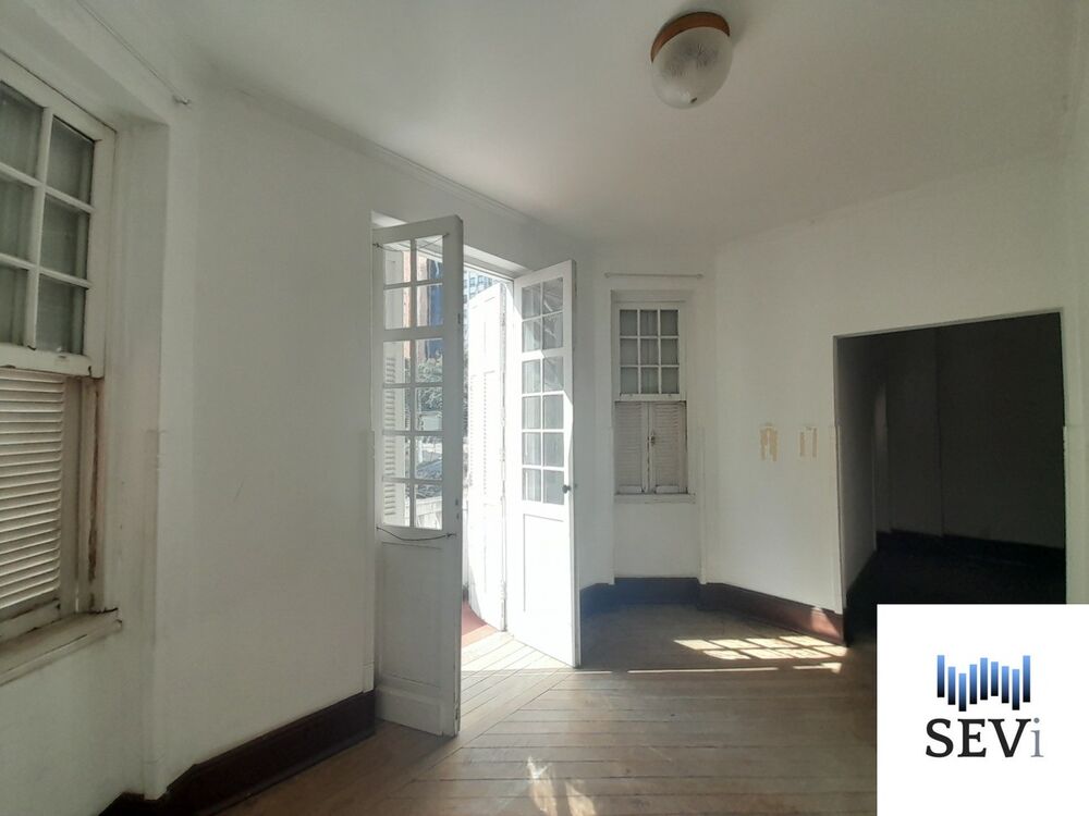 Casa à venda e aluguel com 4 quartos, 154m² - Foto 2