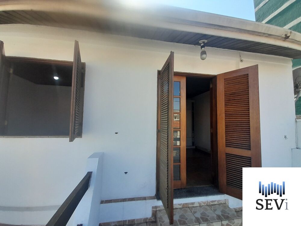 Casa para alugar com 3 quartos, 90m² - Foto 12