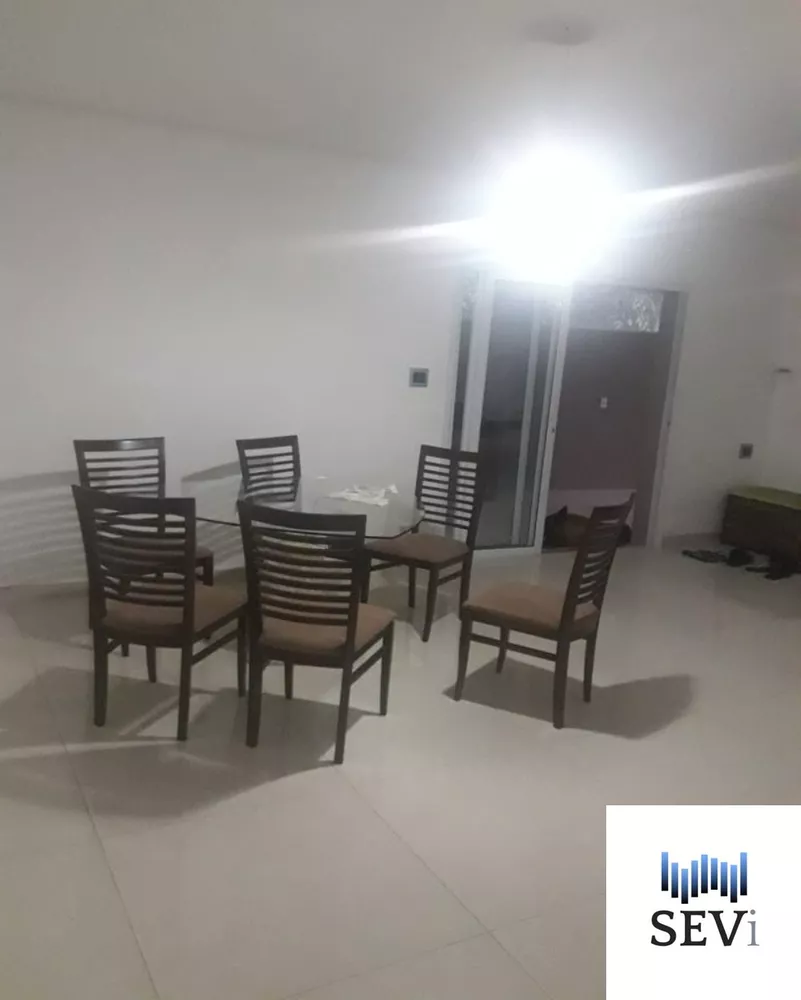 Casa à venda com 4 quartos, 280m² - Foto 4