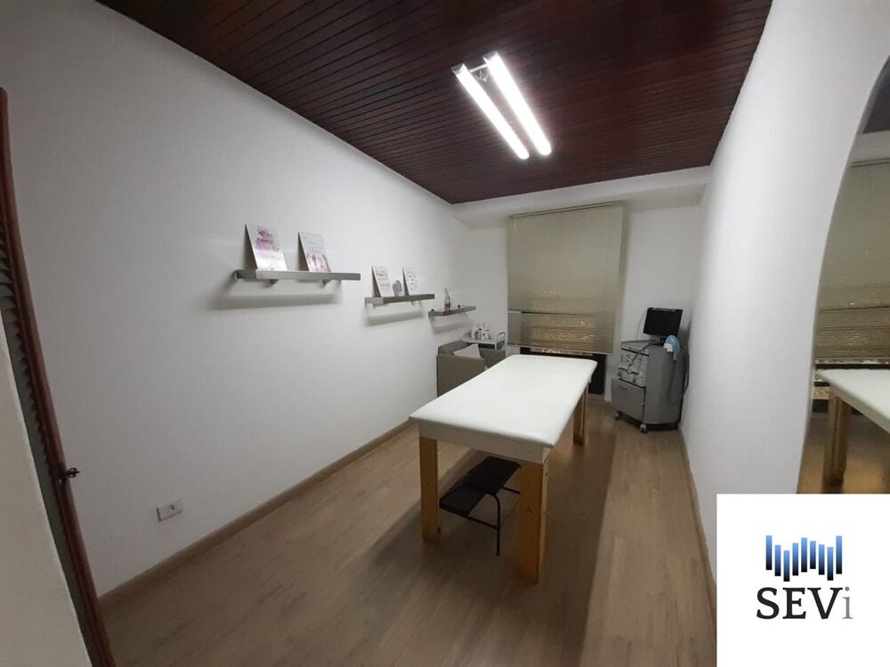 Casa, 3 quartos, 270 m² - Foto 6