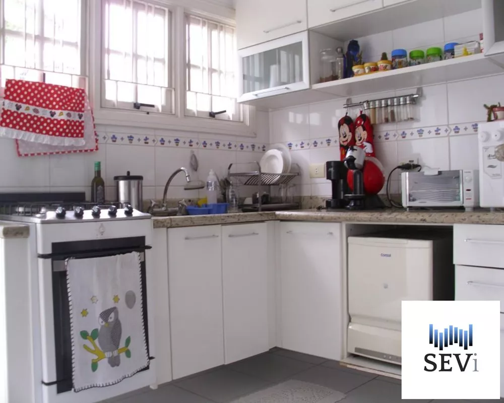 Casa, 3 quartos, 300 m² - Foto 3