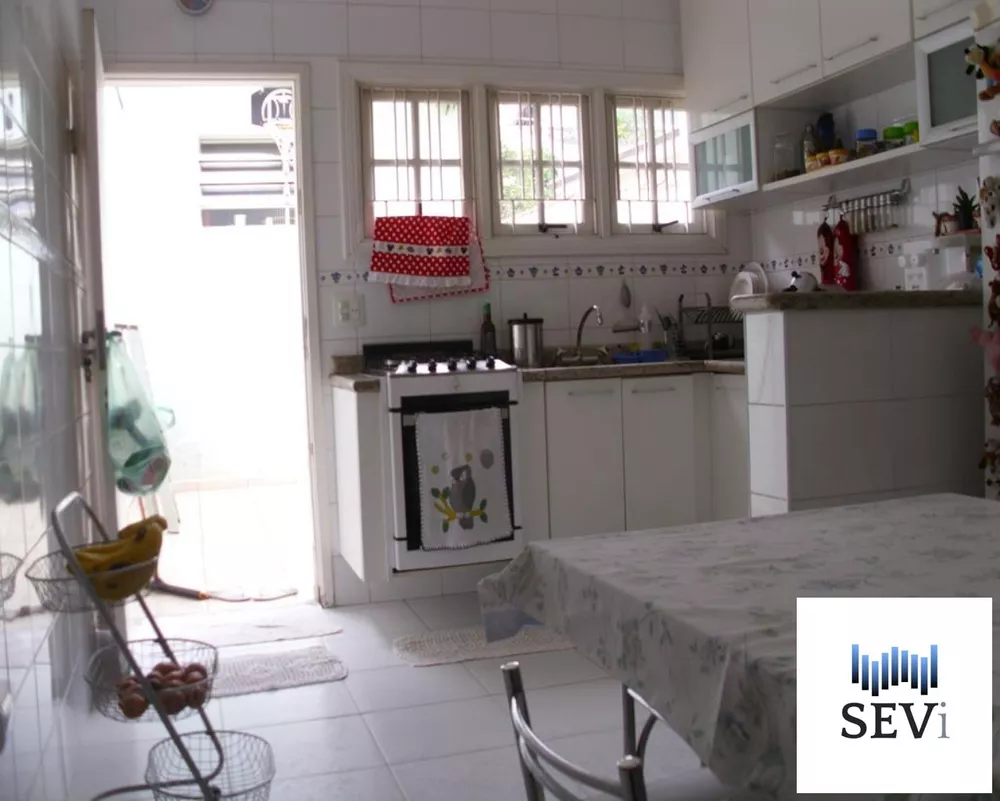 Casa, 3 quartos, 300 m² - Foto 2