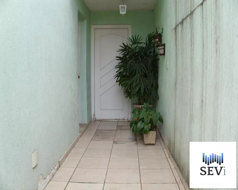 Casa, 3 quartos, 300 m² - Foto 1