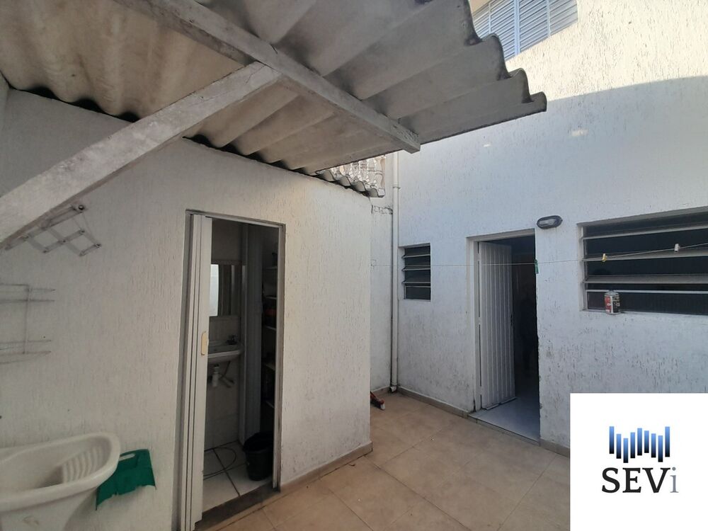 Casa para alugar com 2 quartos, 90m² - Foto 6