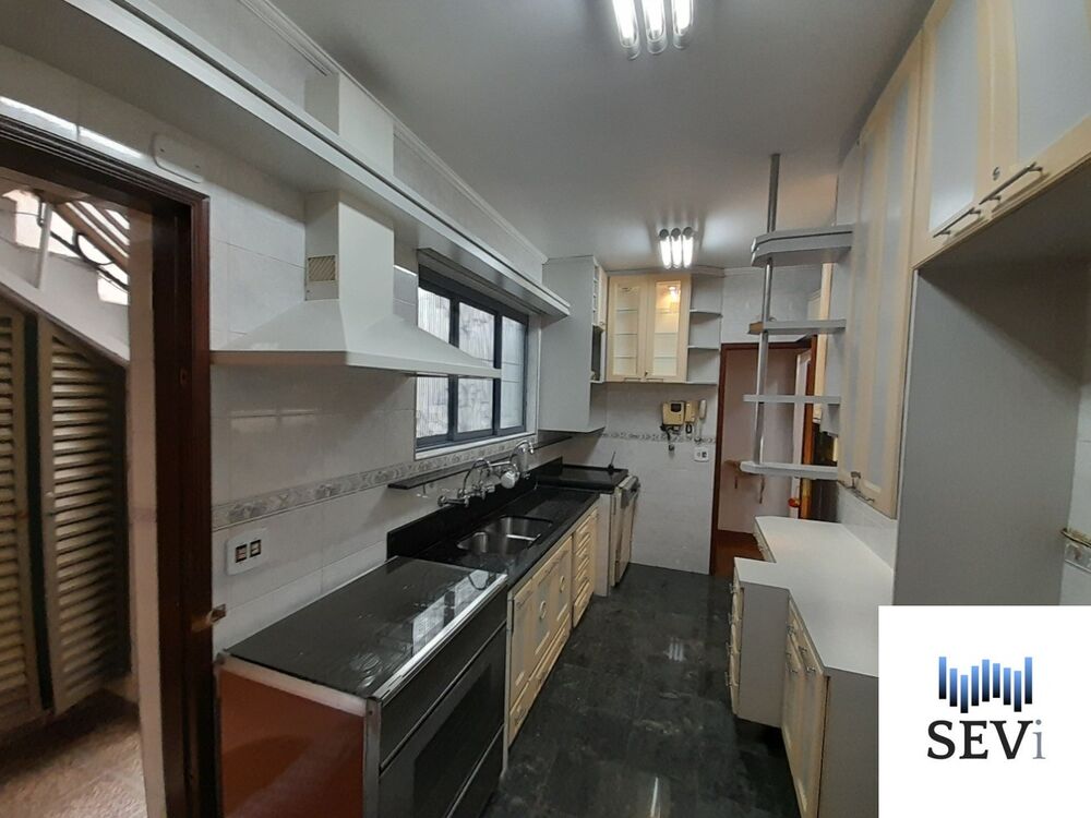 Casa à venda e aluguel com 4 quartos - Foto 1