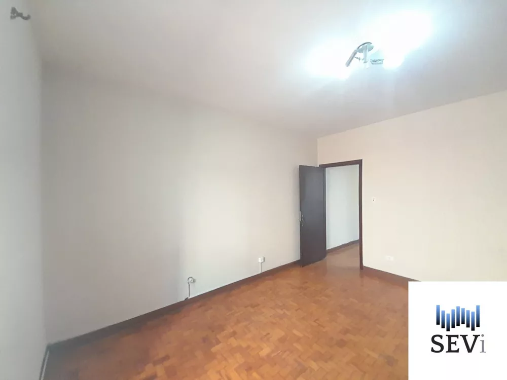 Casa para alugar com 3 quartos, 150m² - Foto 3