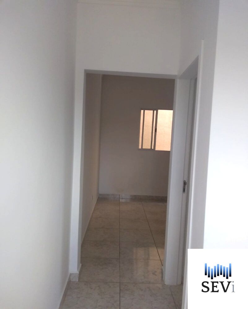 Casa para alugar com 2 quartos, 60m² - Foto 3
