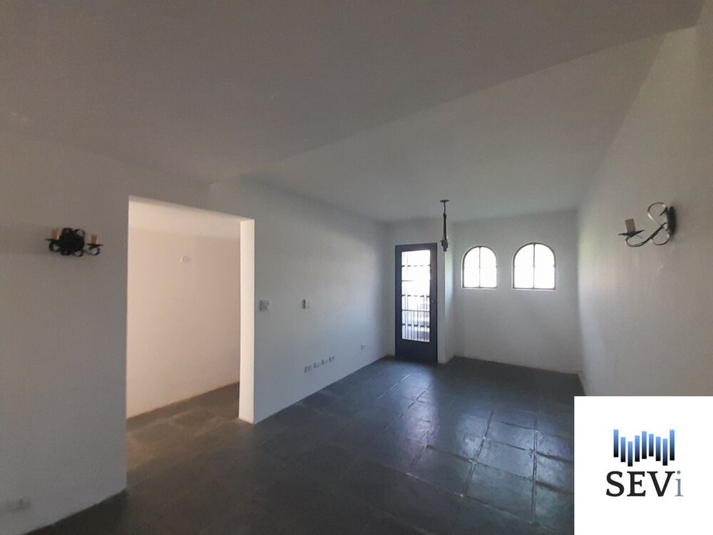 Casa, 3 quartos, 250 m² - Foto 3