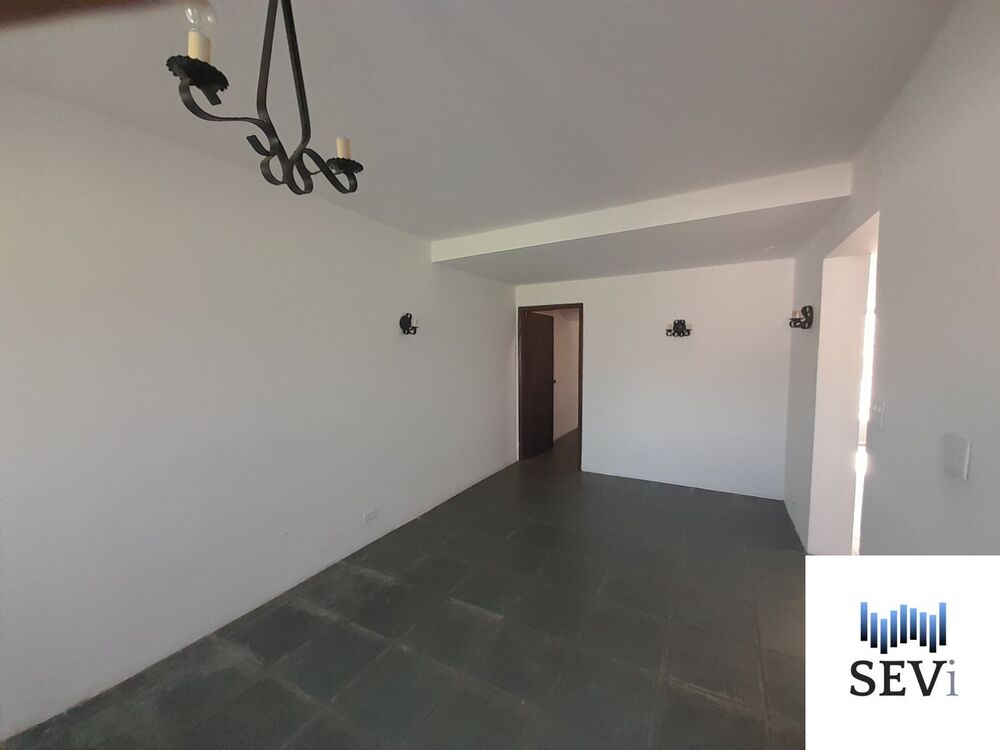 Casa, 3 quartos, 250 m² - Foto 4