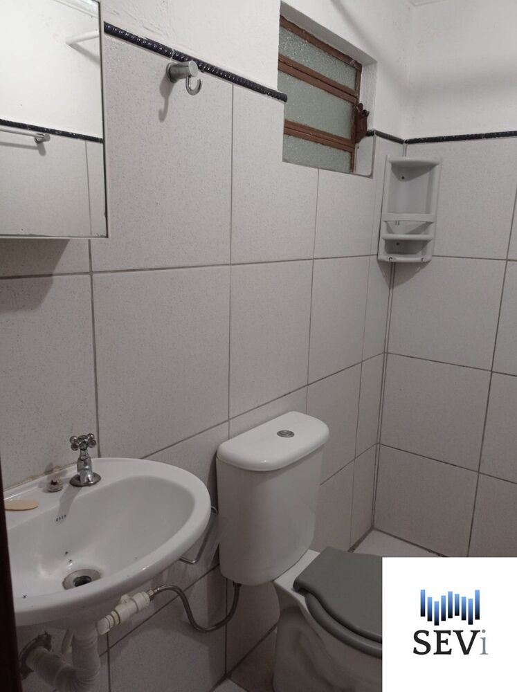 Casa para alugar com 1 quarto, 50m² - Foto 5