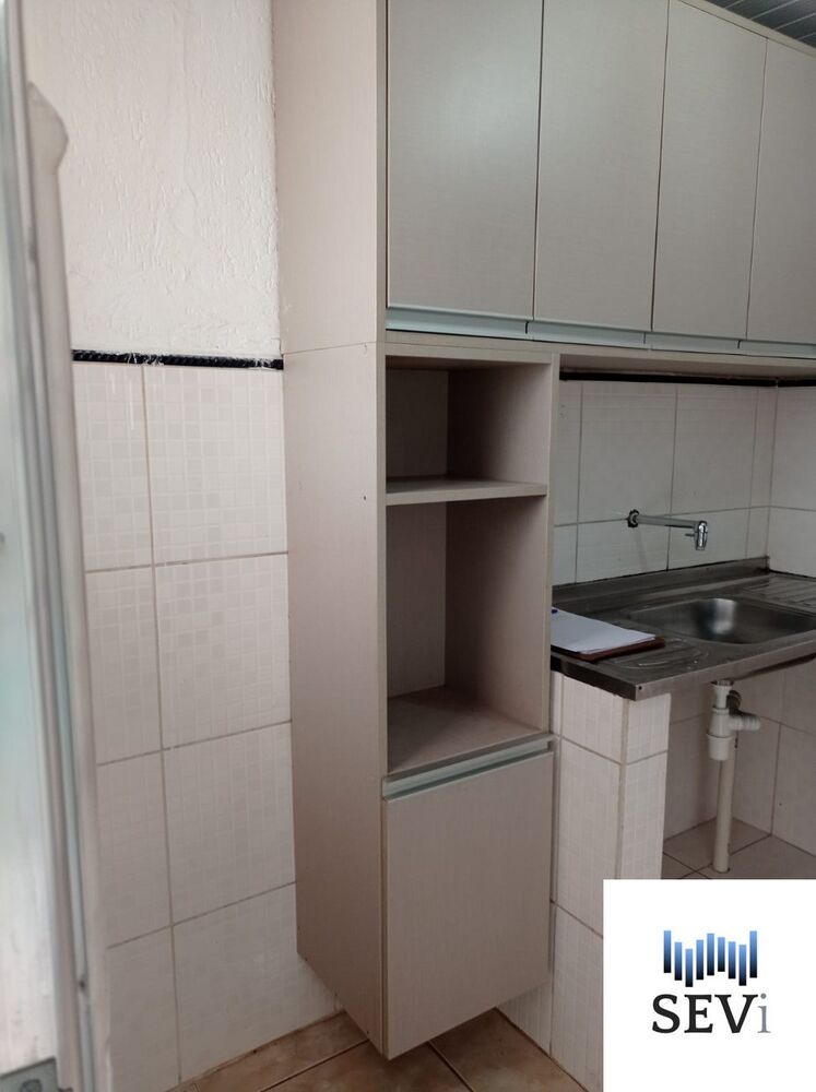 Casa para alugar com 1 quarto, 50m² - Foto 8