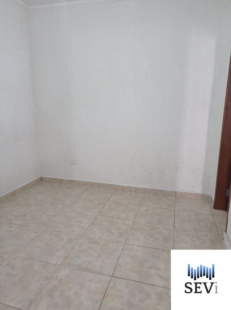 Casa para alugar com 1 quarto, 50m² - Foto 1