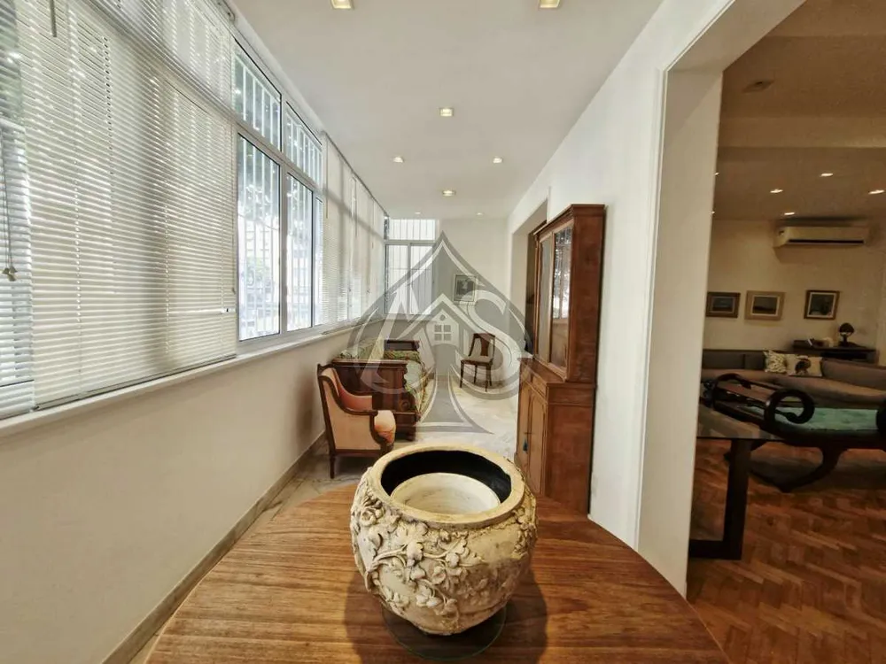 Apartamento, 3 quartos, 260 m² - Foto 4