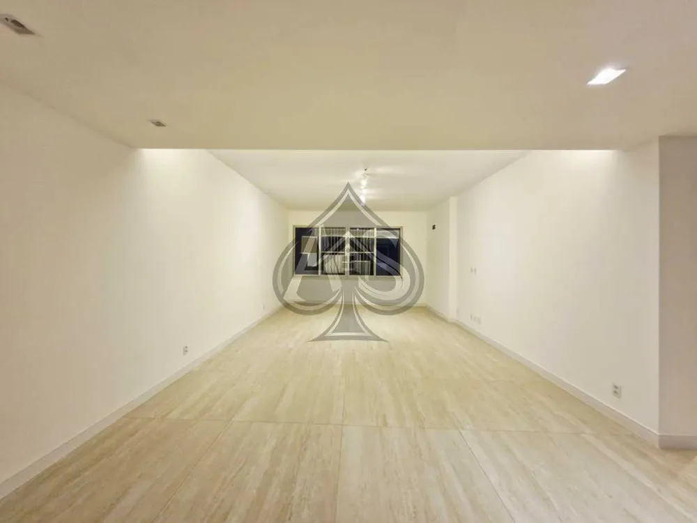 Apartamento, 3 quartos, 160 m² - Foto 2