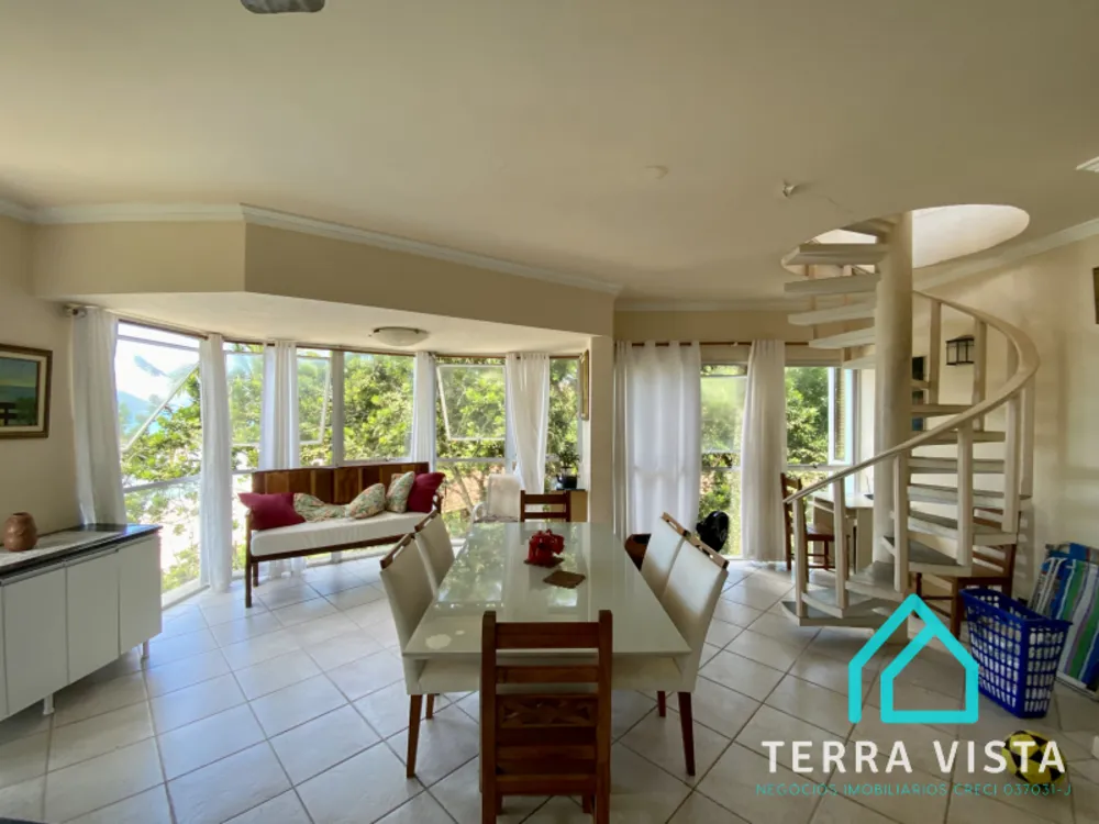 Apartamento, 3 quartos, 221 m² - Foto 2