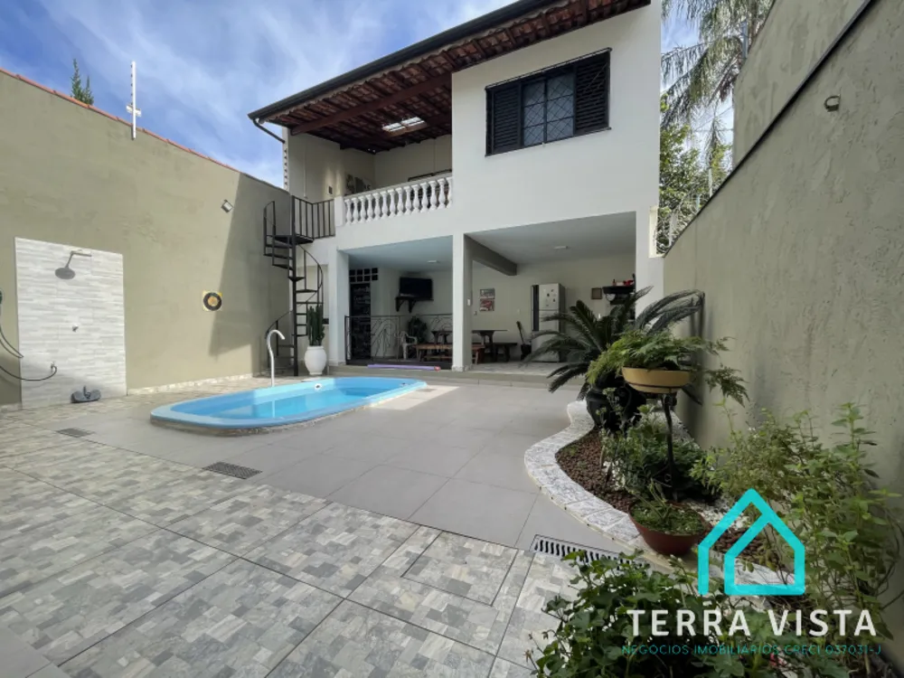 Casa, 3 quartos, 450 m² - Foto 1