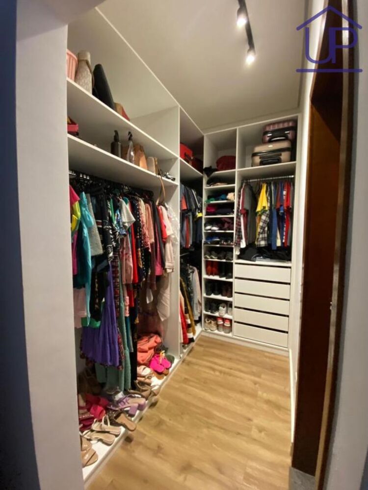 Casa de Condomínio à venda com 3 quartos, 600m² - Foto 17