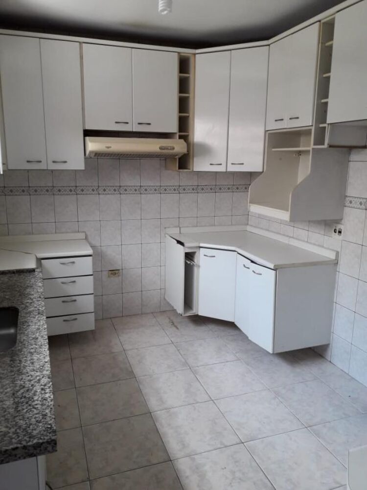 Casa, 6 quartos, 250 m² - Foto 3