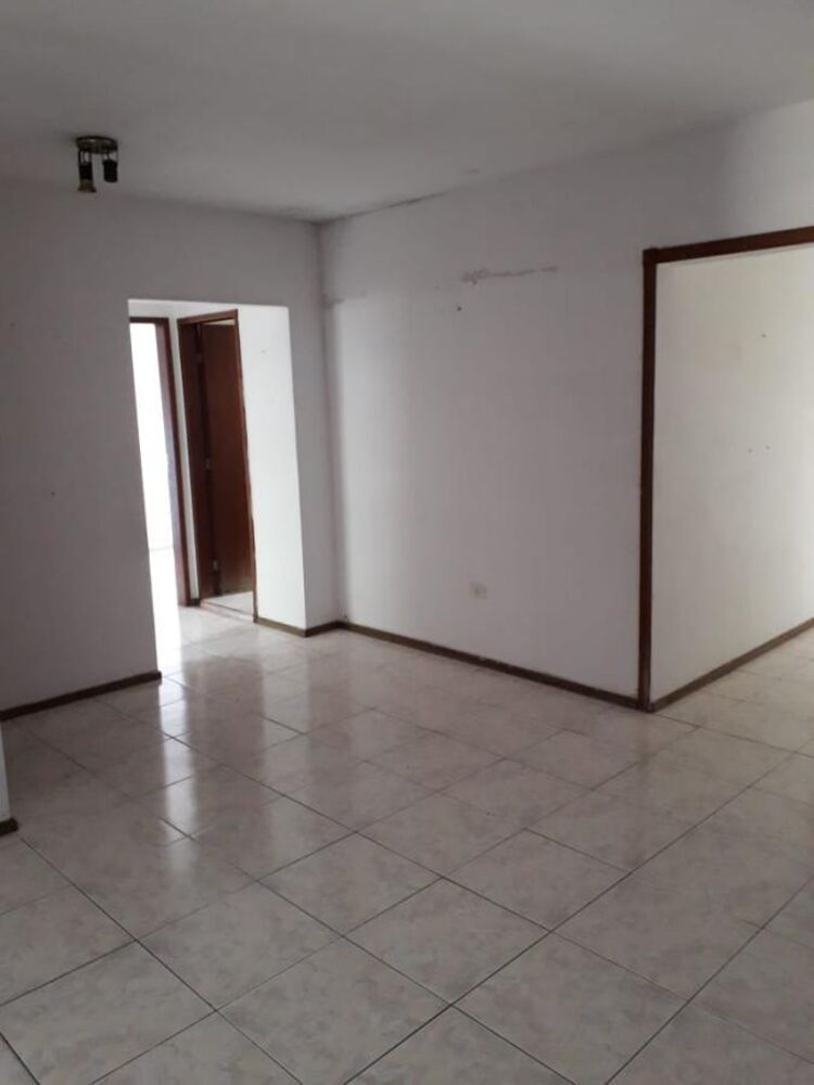 Casa, 6 quartos, 250 m² - Foto 8
