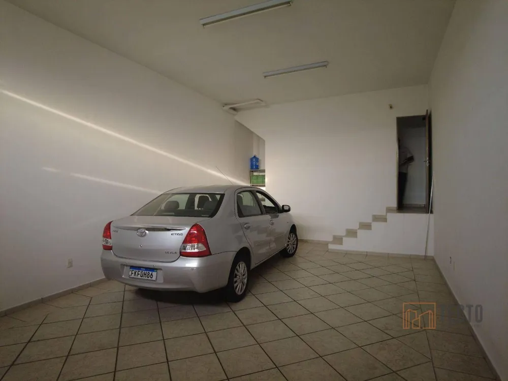 Casa, 3 quartos, 200 m² - Foto 4