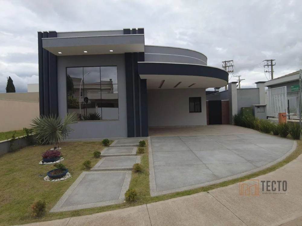 Casa, 3 quartos, 235 m² - Foto 1