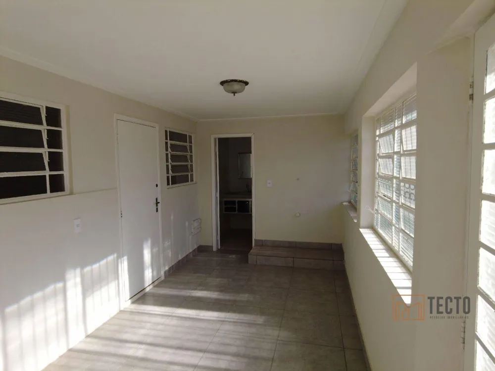 Casa, 3 quartos, 231 m² - Foto 2