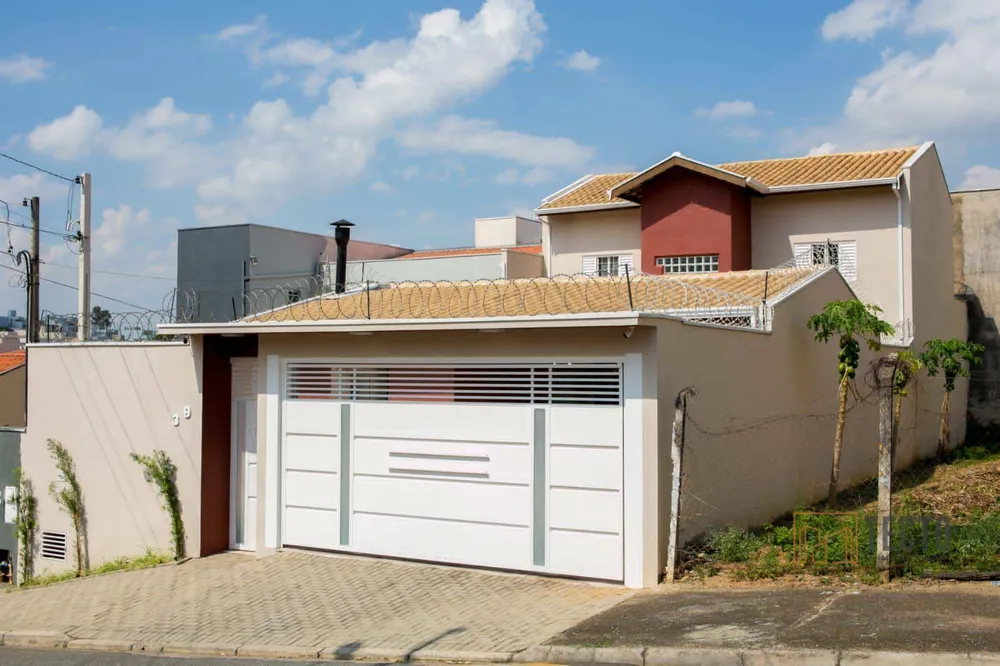 Sobrado, 4 quartos, 242 m² - Foto 2