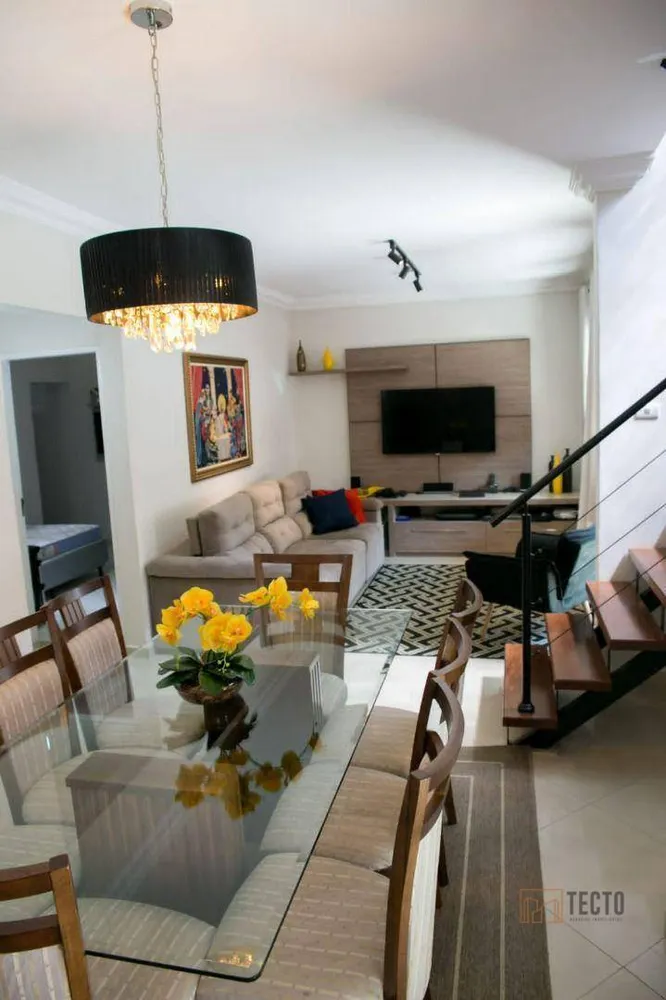Sobrado, 4 quartos, 242 m² - Foto 4
