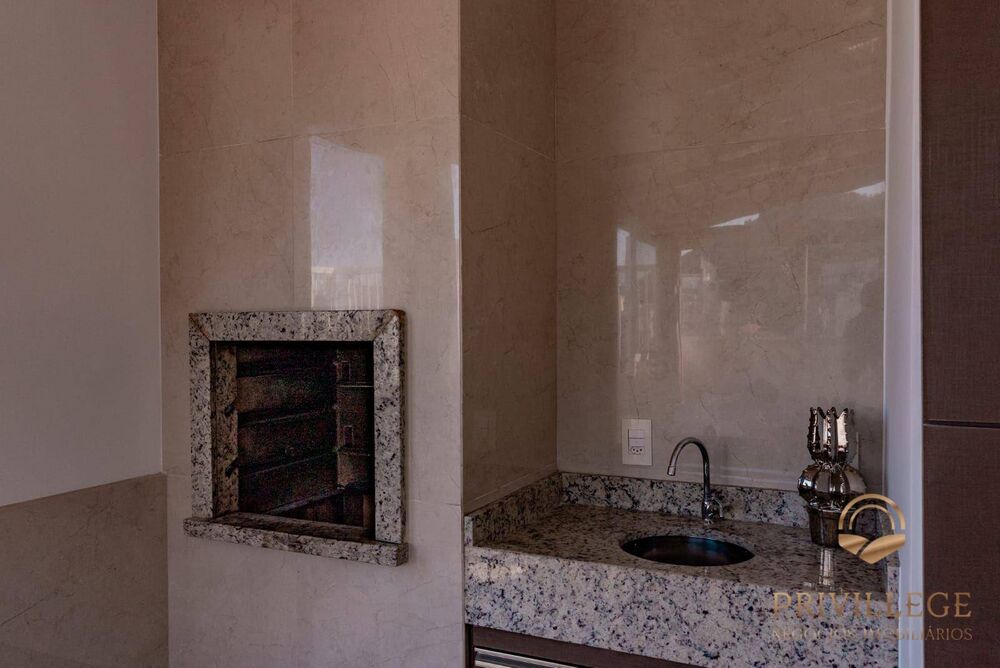 Apartamento, 3 quartos, 160 m² - Foto 2